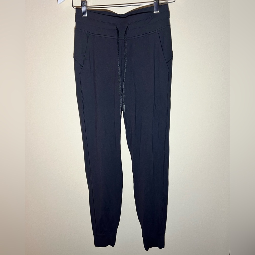Lululemon sz4 Ready To Rulu Pant with hang tag still on it size